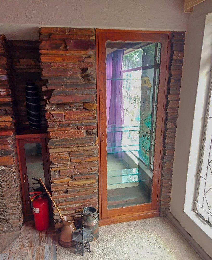 5 Bedroom Property for Sale in Villiers Free State